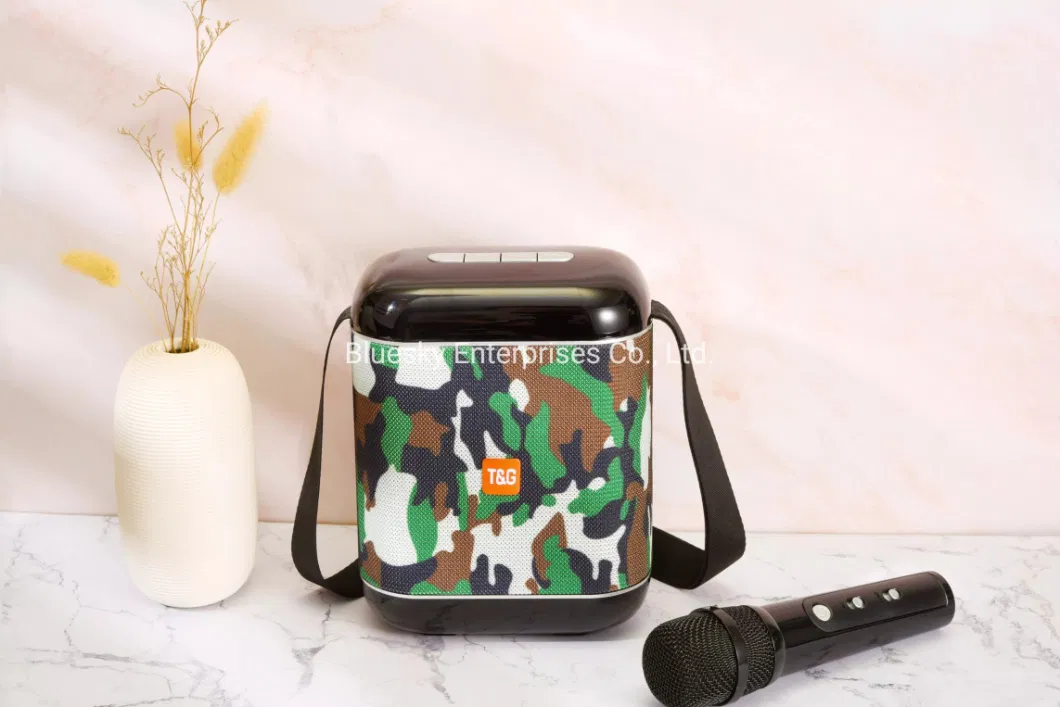 2021 Original Factory Fabric Portable Wireless Speaker Big Bass 2400mAh Louder Speaker with Karaoke Shoulder Strap Tg523K